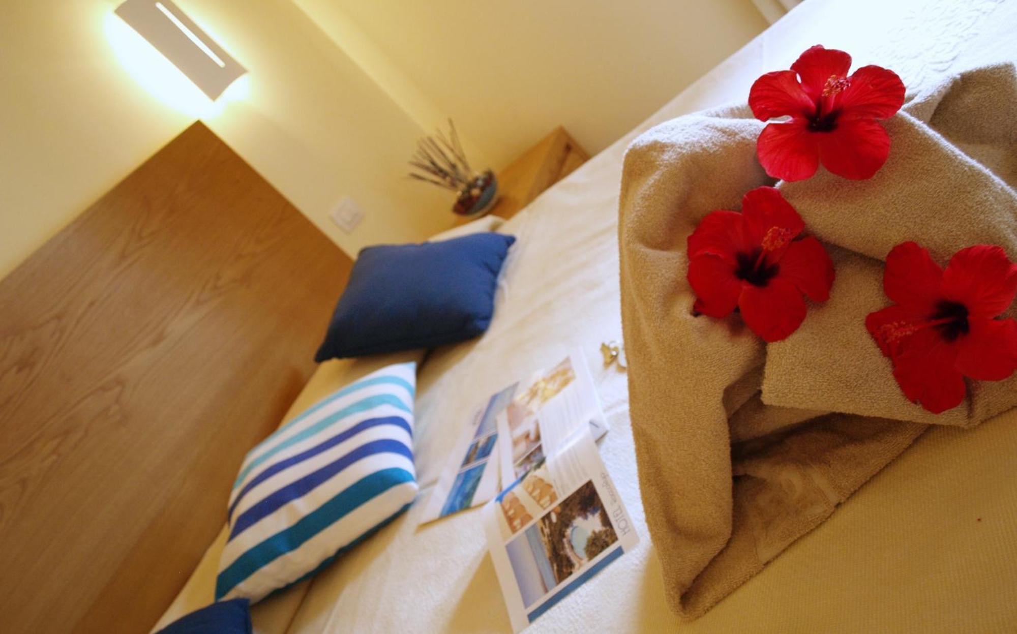 Club Esse Roccaruja Hotel Stintino Bilik gambar